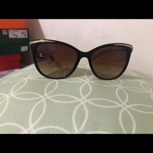 BRAND NEW WOMENS RALPH LAUREN SUNGLASSES 🕶